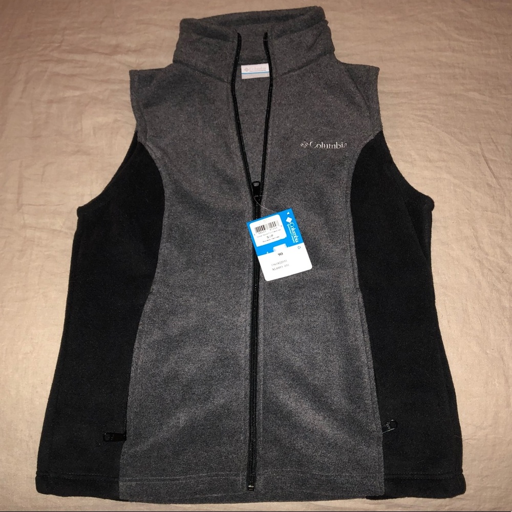 NWT Columbia Vest